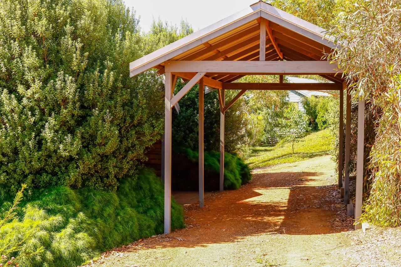 Rainbow Trail Chalets Pemberton Kültér fotó